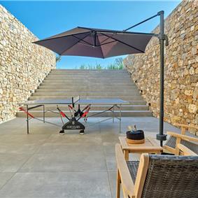 6 bedroom villa with pool, East Paros, sleeps 12